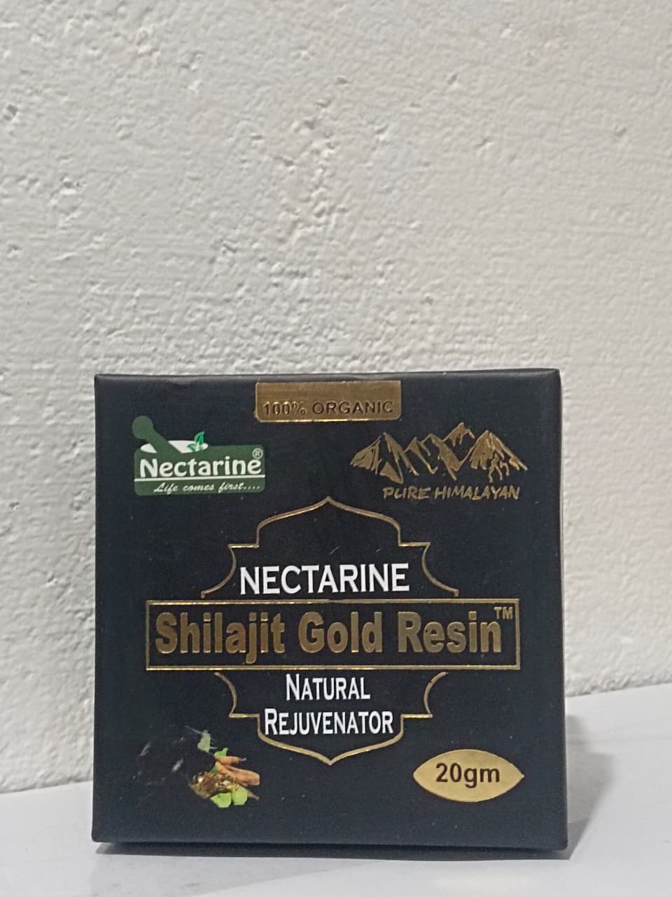 NECTARINE SHILAJIT GOLD RESIN